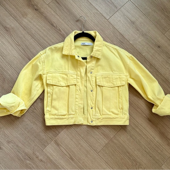 π¦π’ππ | Zara Cropped Denim Jacket Washed Yellow Size S - Picture 2 of 5